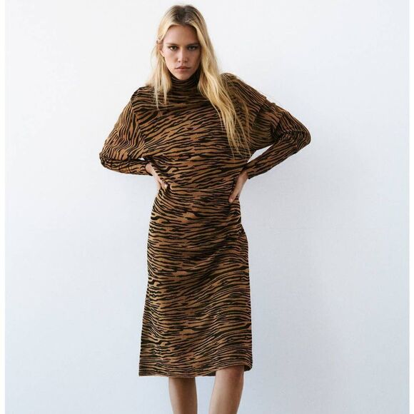 Zara Dresses & Skirts - ZARA JACQUARD KNIT DRESS ANIMAL PRINT LIMITED EDITION